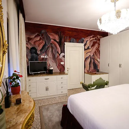 Marin & Kristi Apartament Wenecja